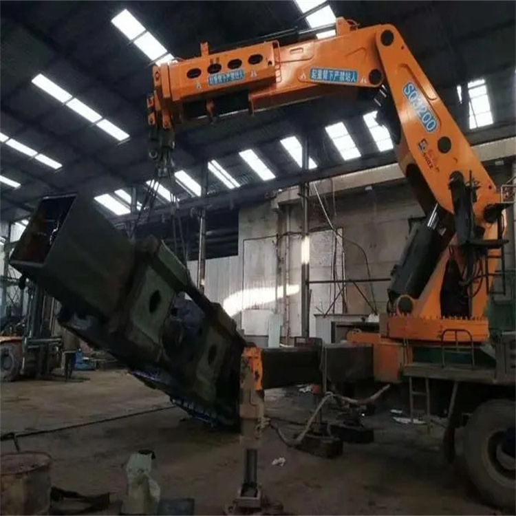 水城130吨折臂吊车出租吊机租赁附近电话