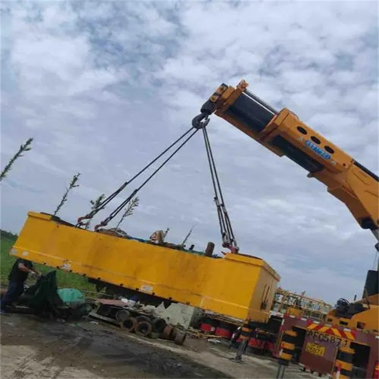 水城随车吊吊集装箱怎么吊